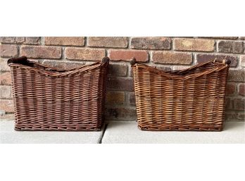 2 Woven Magazine Holders With Wood Handles