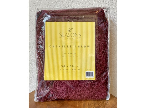 Seasons Collections Chenille Throw