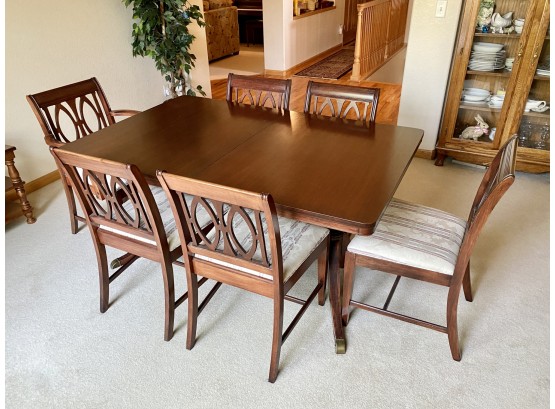 Beautiful Walter Of Abash Duncan Phyfe Style Dining Table With 6 Chairs And 2 Leaves By Walter Wabash