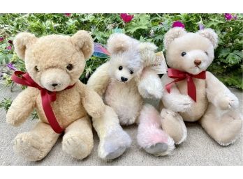 Lot Of Teddy Bears