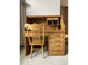 Gorgeous Roll Top Desk With Chair