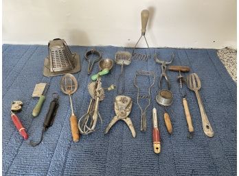 Lot Of 18 Vintage Kitchen Tools