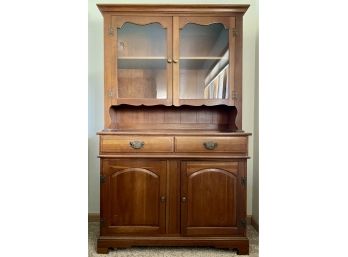 Cabinet With Hutch