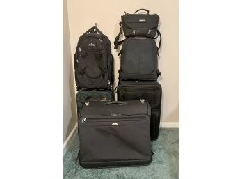 Large 9 Pc. Luggage Set