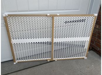 Wood Adjustable Gate