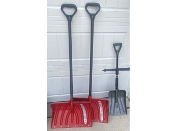 Lot Of 3 Snow Shovels Including Suncast & Hoppy