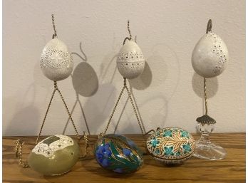 Lot Of Decorative Eggs With 3 Hanging Bases