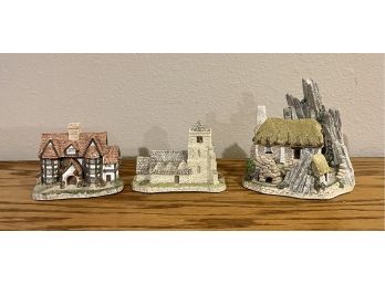 3 Pc. David Winters Cottages- Scottish Collection, Shire Hall And St. George's Church