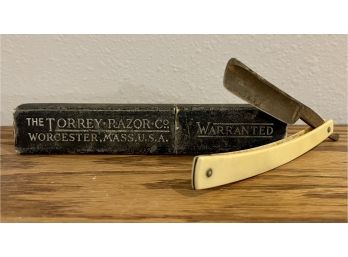 Torrey Razor Co. Antique Straight Edge Razor With Original Box