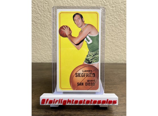 1970-71 Topps #88 Larry Siegfried Basketball Card
