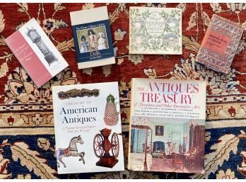 Antique And Collecting Guide Books