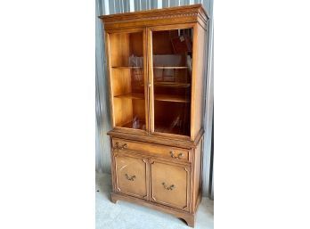 China Cabinet With Wooden Shelves