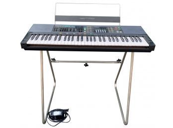Yamaha Electric Keyboard PSR-41