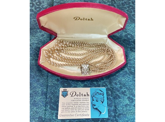 Mid Century Vintage Deltah Pearls With Box