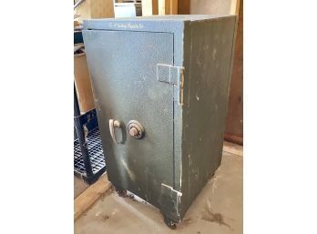 Large The Mccaskey Register Co Fire Insulated Safe  (HEAVY!)