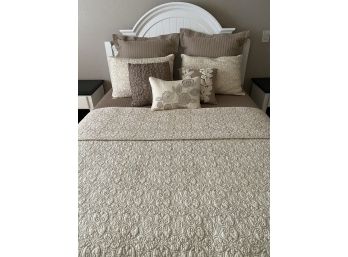 Beautiful Queen Quilted Coverlet With Decorative Pillows & Euro Shams