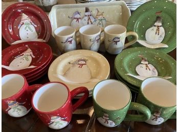 Festive Collection Of Oneida Holiday Dishware In Green, White, & Red