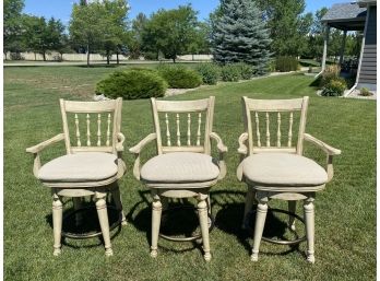 Lovely Set Of 3 Antique White Swivel Bar Stools With Beige & Cream Checked Upholstery