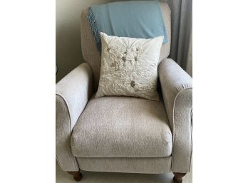 Lovely Taupe Chenille Recliner With Calvin Klein Throw Blanket & Accent Pillow