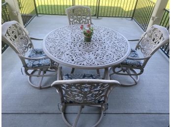 Heavy Iron Patio Table With Four Chairs & Lazy Susan Center