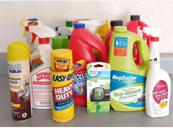 Lot Of Assorted Cleaning Supplies.