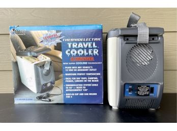 Thermoelectric Travel Cooler