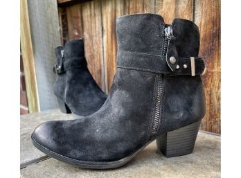 Earth Royal Black Ankle Boots Women's Size 8.5
