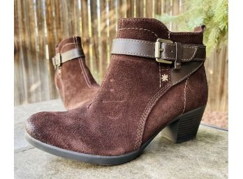 Earth Origin's Kaia Brown Ankle Boots Women's Size 8.5