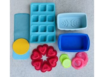 Silicone Bakeware Lot