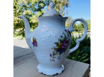 Royal Kent Porcelain Coffee/Teapot