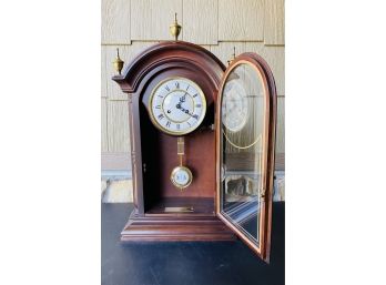 Ethan Allen 27' Cheery Wood Table Clock With Key And Pendulum
