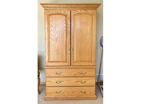 Colorado Custom Cabinets & Millwork Wooden Cabinet