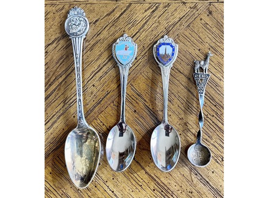 4 Piece Sterling Souvenir Spoon Set, 33.7 G