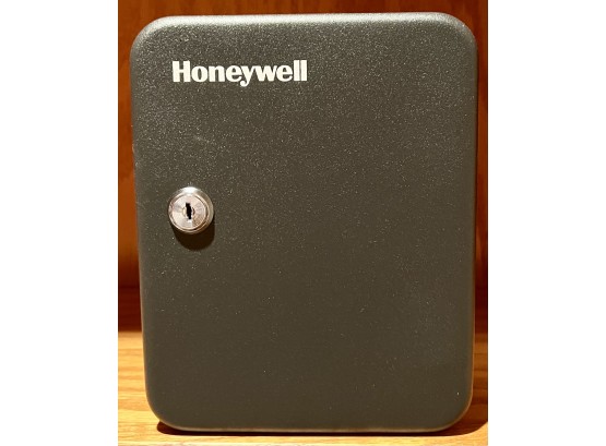 Honeywell Safe
