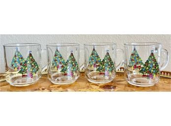 4 Clear Mugs With Christmas Tree Design