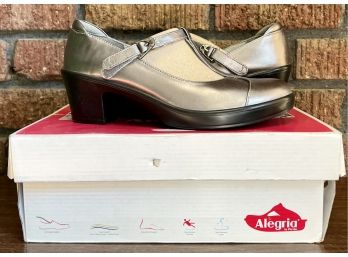Alegria Size 38 'Coco' Shoes In The Color Pewter, New In Box  (Some Damage To Box)