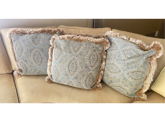 Lot Of 4 Accent Throw Pillows