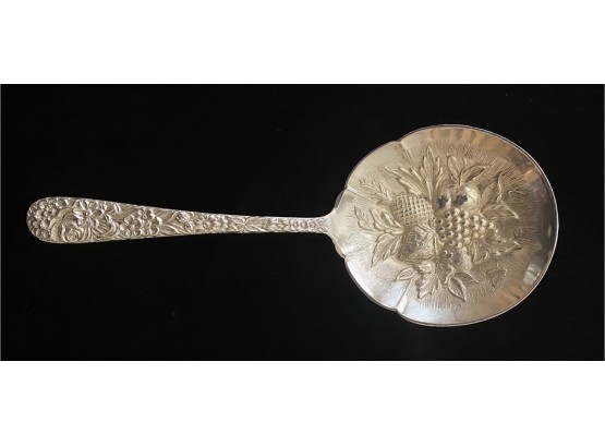 Sterling Silver Berry Spoon 28.4 Grams
