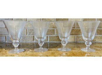 4 Footed Wine Glasses