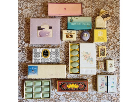 Large Lot Of Vintage Soaps With Shalimar Guerlain And More
