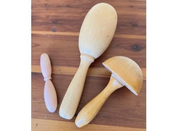 (2) Antique Darning Eggs With Handles