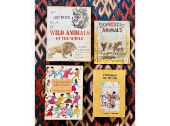 4 Non Fiction Children's Books With Antique Linen 'Domestic Animals' 1900 By McLoughlin Bros.