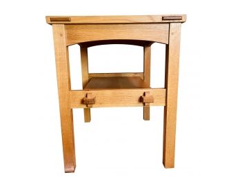 Stickley Mission Oak End Table #80-576 With Lower Shelf
