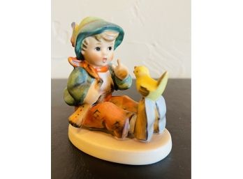 Hummel 'Singing Lesson'Figurine