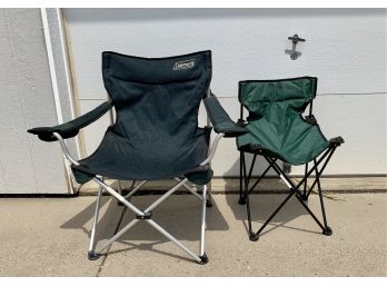 2 Outdoor Folding Chairs