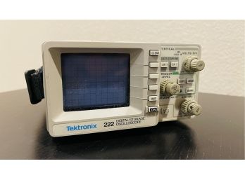 TEK 222 Hand-held Digital Storage Oscilloscope