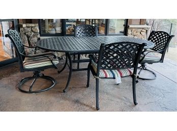 Cast Metal Patio Set With 4 Chairs And Table