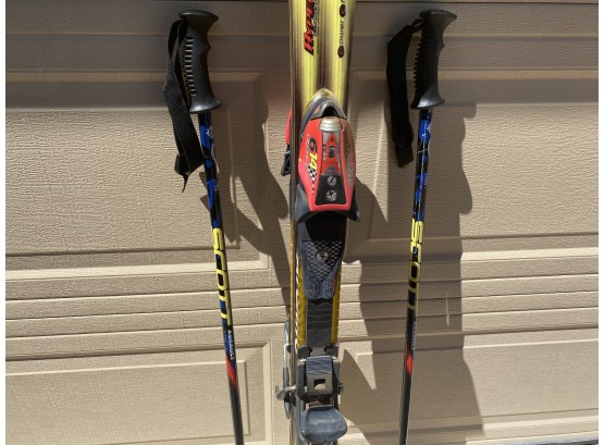 Atomic Race 9'16 Adult Skis With Bindings And Poles