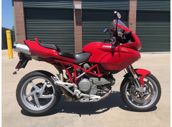Immaculate 2006 Ducati Multistrata 1000- Low Miles