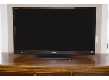 Sony Bravia 46' TV With Stand